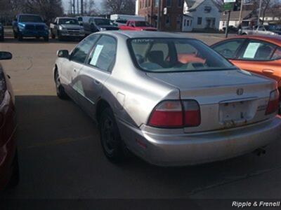 1997 Honda Accord Special Edition   - Photo 7 - Davenport, IA 52802