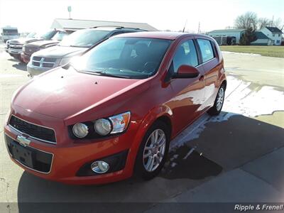 2013 Chevrolet Sonic LT Auto   - Photo 3 - Davenport, IA 52802