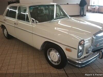 1973 Mercedes-Benz 280   - Photo 4 - Davenport, IA 52802