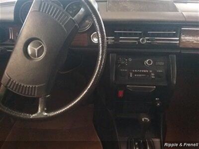 1973 Mercedes-Benz 280   - Photo 12 - Davenport, IA 52802