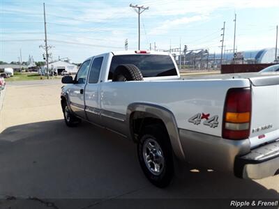 2000 GMC Sierra 1500 SLE 3dr SLE   - Photo 4 - Davenport, IA 52802