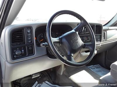 2000 GMC Sierra 1500 SLE 3dr SLE   - Photo 11 - Davenport, IA 52802