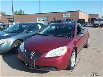 2009 Pontiac G6 GT   - Photo 1 - Davenport, IA 52802