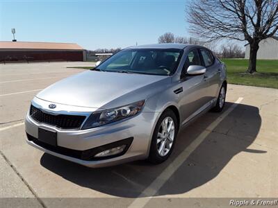 2012 Kia Optima EX   - Photo 3 - Davenport, IA 52802