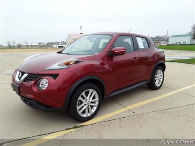 2016 Nissan JUKE SV   - Photo 3 - Davenport, IA 52802