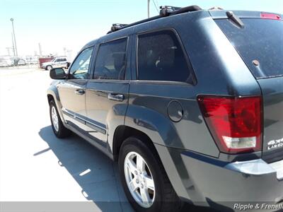 2007 Jeep Grand Cherokee Laredo Laredo 4dr SUV   - Photo 7 - Davenport, IA 52802