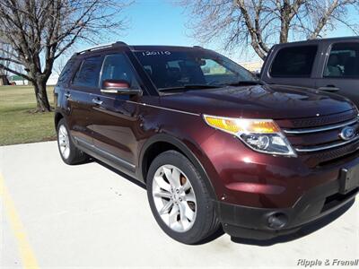 2012 Ford Explorer Limited   - Photo 15 - Davenport, IA 52802