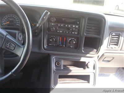 2005 Chevrolet Silverado 1500 Z71 4dr Extended Cab Z71   - Photo 13 - Davenport, IA 52802