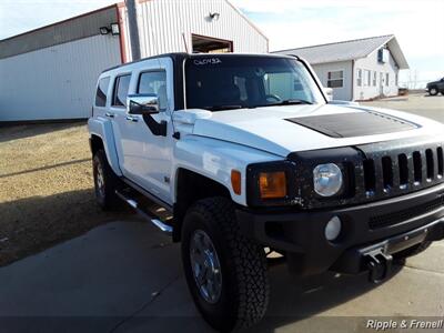 2006 Hummer H3   - Photo 15 - Davenport, IA 52802