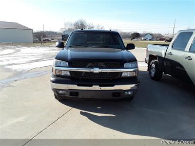 2005 Chevrolet Silverado 1500 LT 4dr Crew Cab LT   - Photo 1 - Davenport, IA 52802