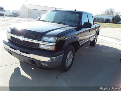 2005 Chevrolet Silverado 1500 LT 4dr Crew Cab LT   - Photo 3 - Davenport, IA 52802