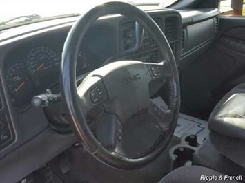 2006 GMC Sierra 1500 SLE1 SLE1 4dr Crew Cab   - Photo 4 - Davenport, IA 52802