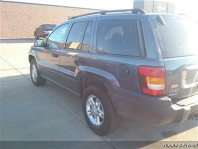 2003 Jeep Grand Cherokee Laredo   - Photo 7 - Davenport, IA 52802