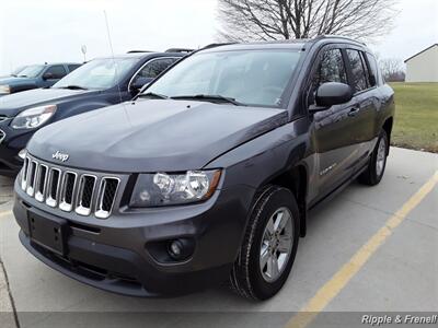 2016 Jeep Compass Sport   - Photo 3 - Davenport, IA 52802