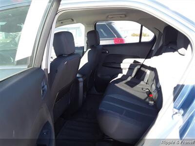 2011 Chevrolet Equinox LT   - Photo 5 - Davenport, IA 52802