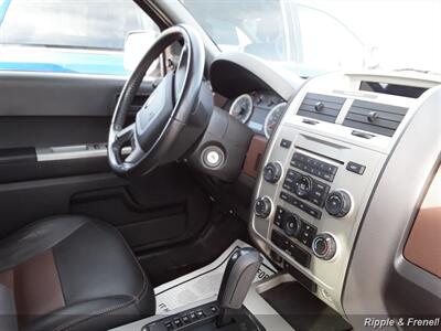 2008 Ford Escape XLT   - Photo 10 - Davenport, IA 52802