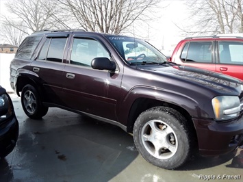 2008 Chevrolet Trailblazer LT1   - Photo 11 - Davenport, IA 52802