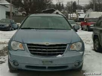 2008 Chrysler Pacifica Touring   - Photo 1 - Davenport, IA 52802