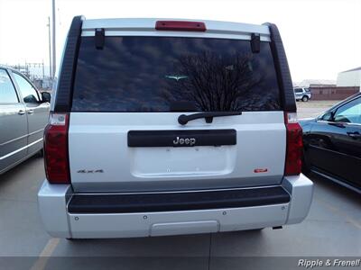2007 Jeep Commander Sport   - Photo 10 - De Witt, IA 52742