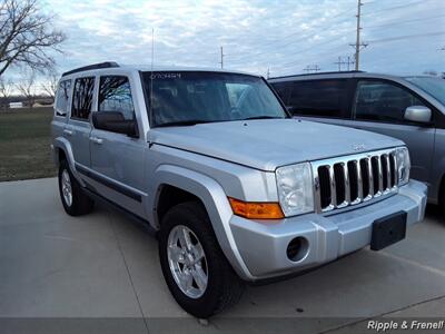 2007 Jeep Commander Sport   - Photo 14 - De Witt, IA 52742
