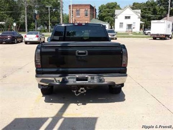 2002 Chevrolet Silverado 1500 LS   - Photo 4 - Davenport, IA 52802