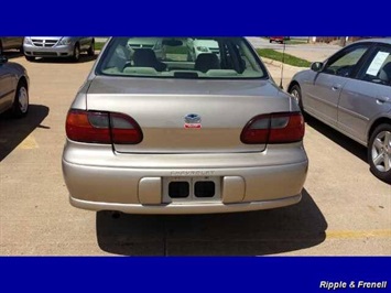 2000 Chevrolet Malibu   - Photo 5 - Davenport, IA 52802