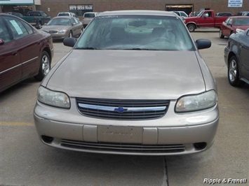 2000 Chevrolet Malibu   - Photo 1 - Davenport, IA 52802