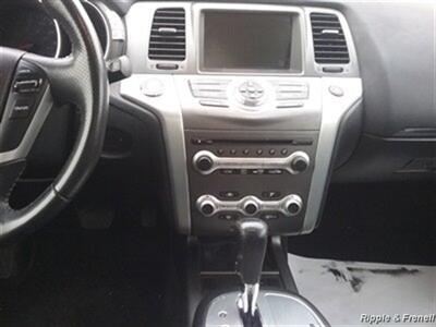 2011 Nissan Murano SV   - Photo 13 - Davenport, IA 52802