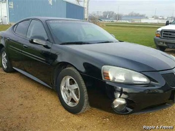 2004 Pontiac Grand Prix GT1   - Photo 3 - Davenport, IA 52802