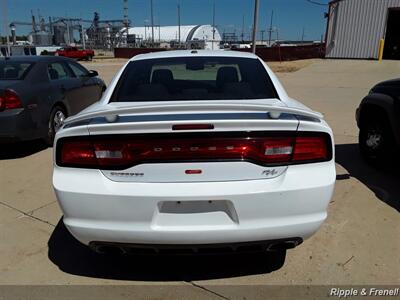 2013 Dodge Charger R/T   - Photo 8 - Davenport, IA 52802