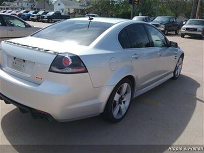 2009 Pontiac G8 GT   - Photo 6 - Davenport, IA 52802