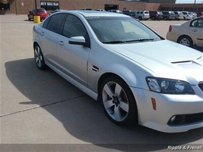 2009 Pontiac G8 GT   - Photo 4 - Davenport, IA 52802