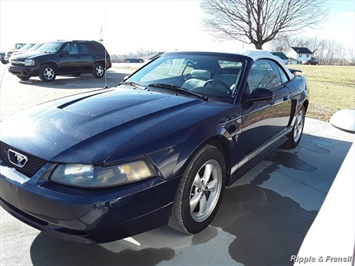 2003 Ford Mustang   - Photo 4 - Davenport, IA 52802