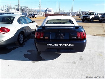 2003 Ford Mustang   - Photo 6 - Davenport, IA 52802