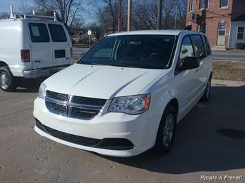 2012 Dodge Grand Caravan SE   - Photo 1 - Davenport, IA 52802