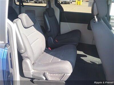 2010 Dodge Grand Caravan Hero   - Photo 12 - Davenport, IA 52802