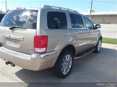 2008 Chrysler Aspen Limited   - Photo 6 - Davenport, IA 52802