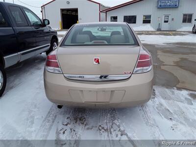 2007 Saturn Aura XE   - Photo 8 - Davenport, IA 52802