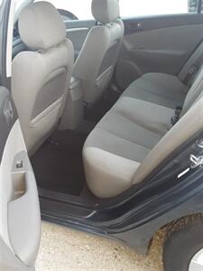 2009 Hyundai Sonata GLS V6 - Photo 9 - Davenport, IA 52802