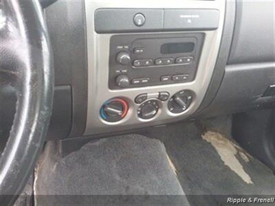 2012 Chevrolet Colorado Work Truck   - Photo 11 - Davenport, IA 52802