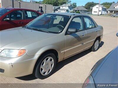 2001 Mazda Protege LX   - Photo 3 - Davenport, IA 52802