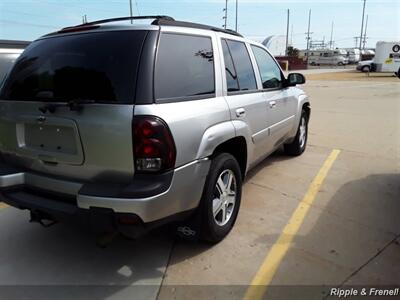 2005 Chevrolet Trailblazer LS   - Photo 11 - Davenport, IA 52802