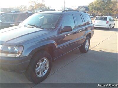 2003 Jeep Grand Cherokee Laredo   - Photo 3 - Davenport, IA 52802