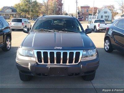 2003 Jeep Grand Cherokee Laredo   - Photo 1 - Davenport, IA 52802