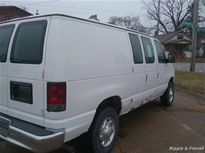 2012 Ford E-250   - Photo 6 - Davenport, IA 52802