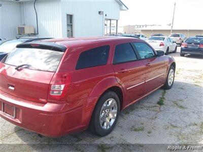 2007 Dodge Magnum SE   - Photo 6 - Davenport, IA 52802