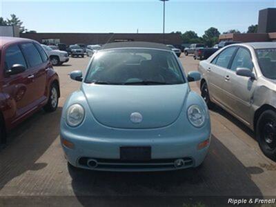 2004 Volkswagen Beetle GLS   - Photo 1 - Davenport, IA 52802