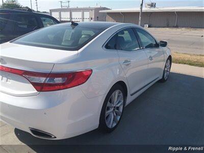 2013 Hyundai Azera   - Photo 6 - Davenport, IA 52802