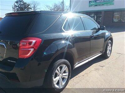 2016 Chevrolet Equinox LS   - Photo 6 - Davenport, IA 52802