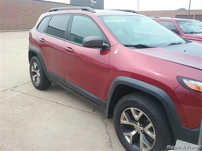 2015 Jeep Cherokee Trailhawk - Photo 4 - Davenport, IA 52802
